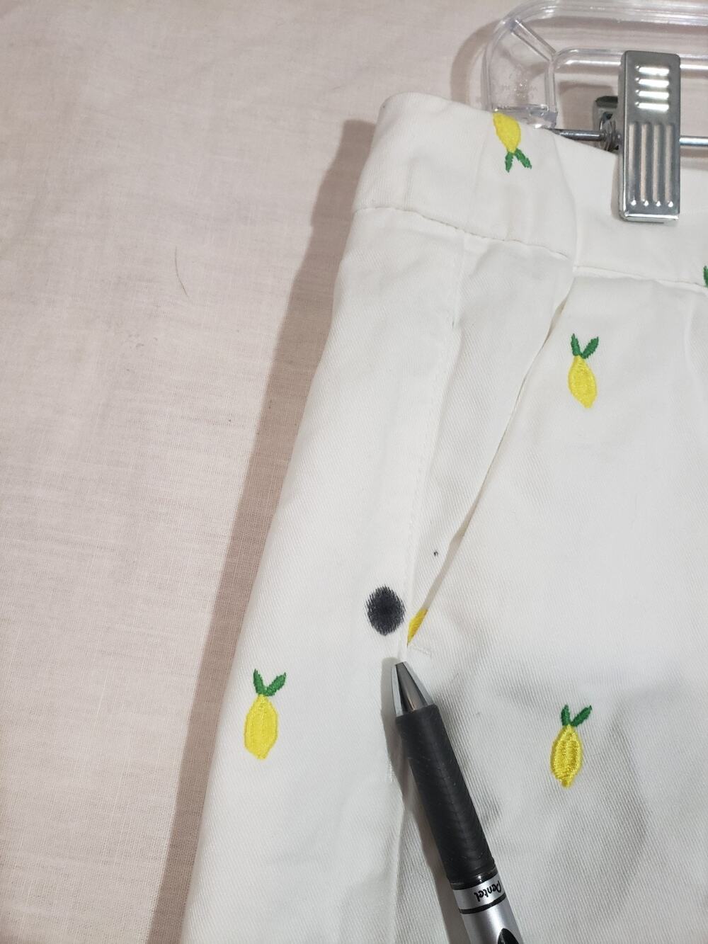 Merona Green White Lemon Pattern Casual Chino Shorts Sz 4 R309